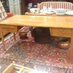 303 3263 WRITING DESK